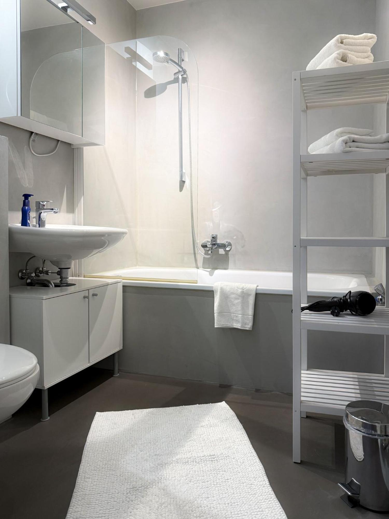 Alexxanders Apartments & Studios 켐니츠 객실 사진